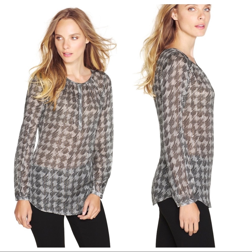 Sheer Houndstooth Long-Sleeve Women's Top - Black & White